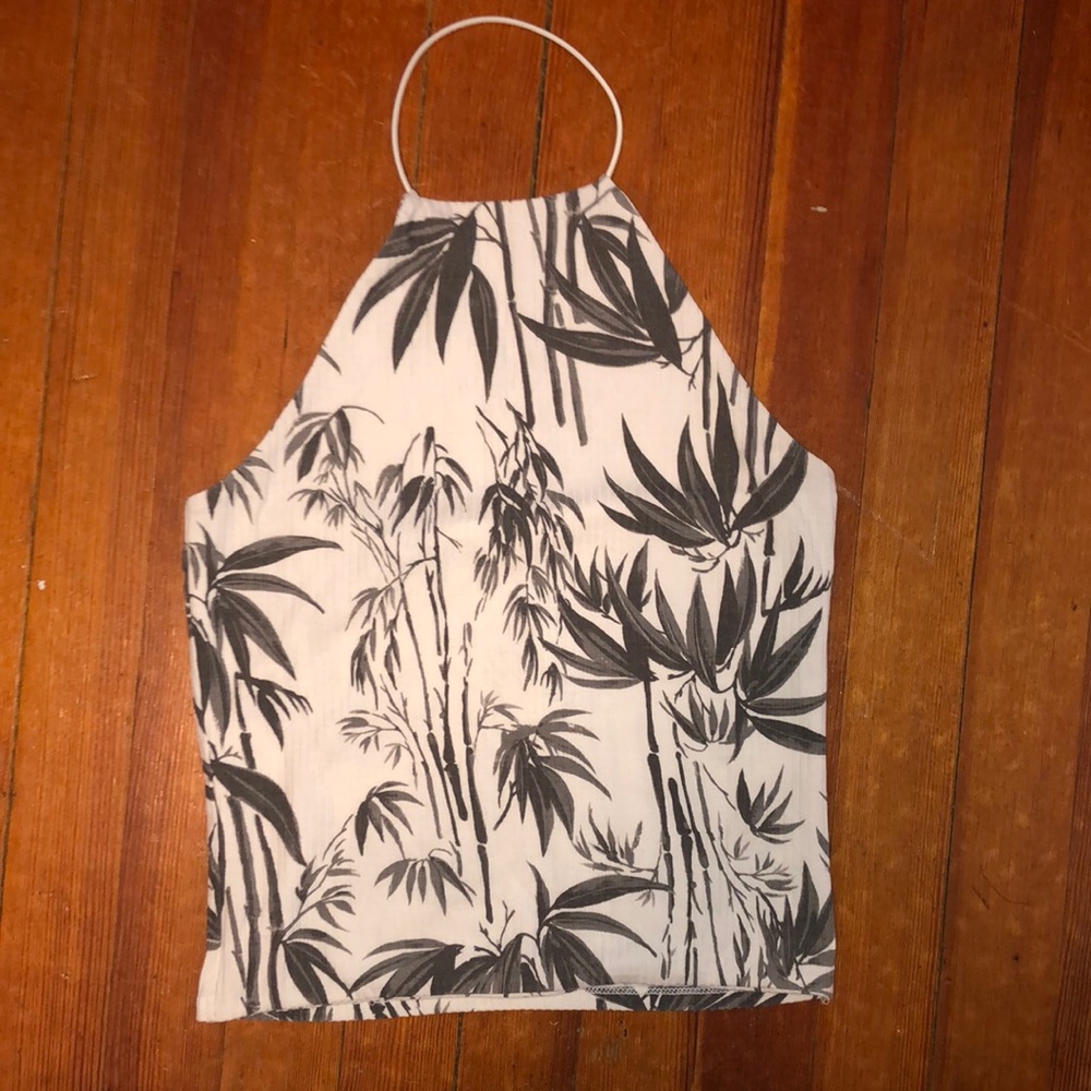 Bamboo Designed Halter Top